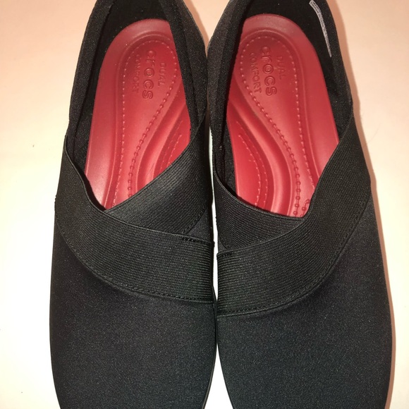 Crocs - Picture 2 of 3